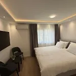 Maira Apartament