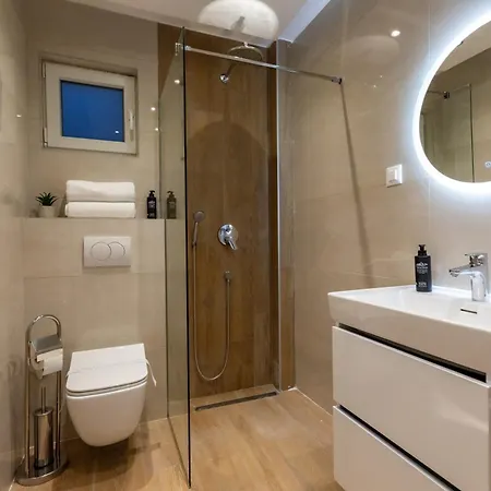 Aparthotel Maira