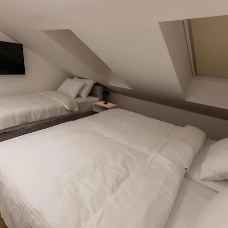Apartment Maira *