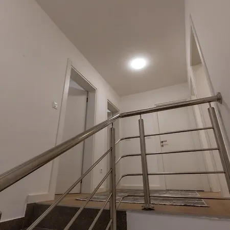 Maira Lejlighedshotel 4*